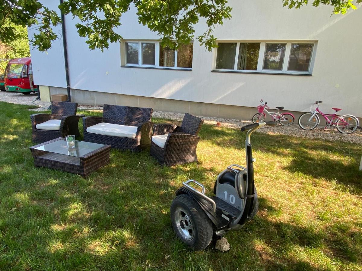 Bike & Fun Apartments - Балатонакаратя Екстериор снимка